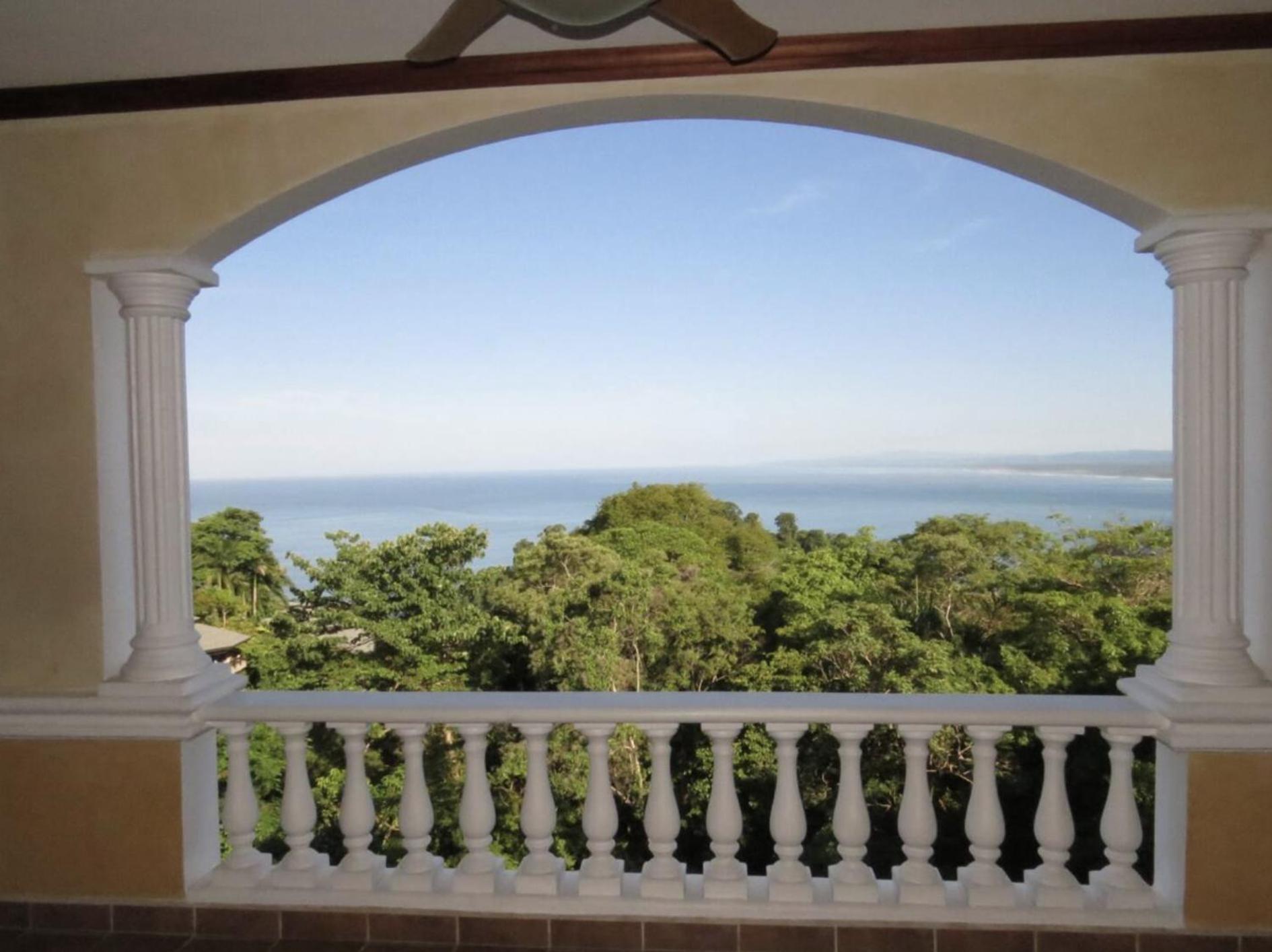Pacifico Colonial Condominiums Manuel Antonio Exterior photo